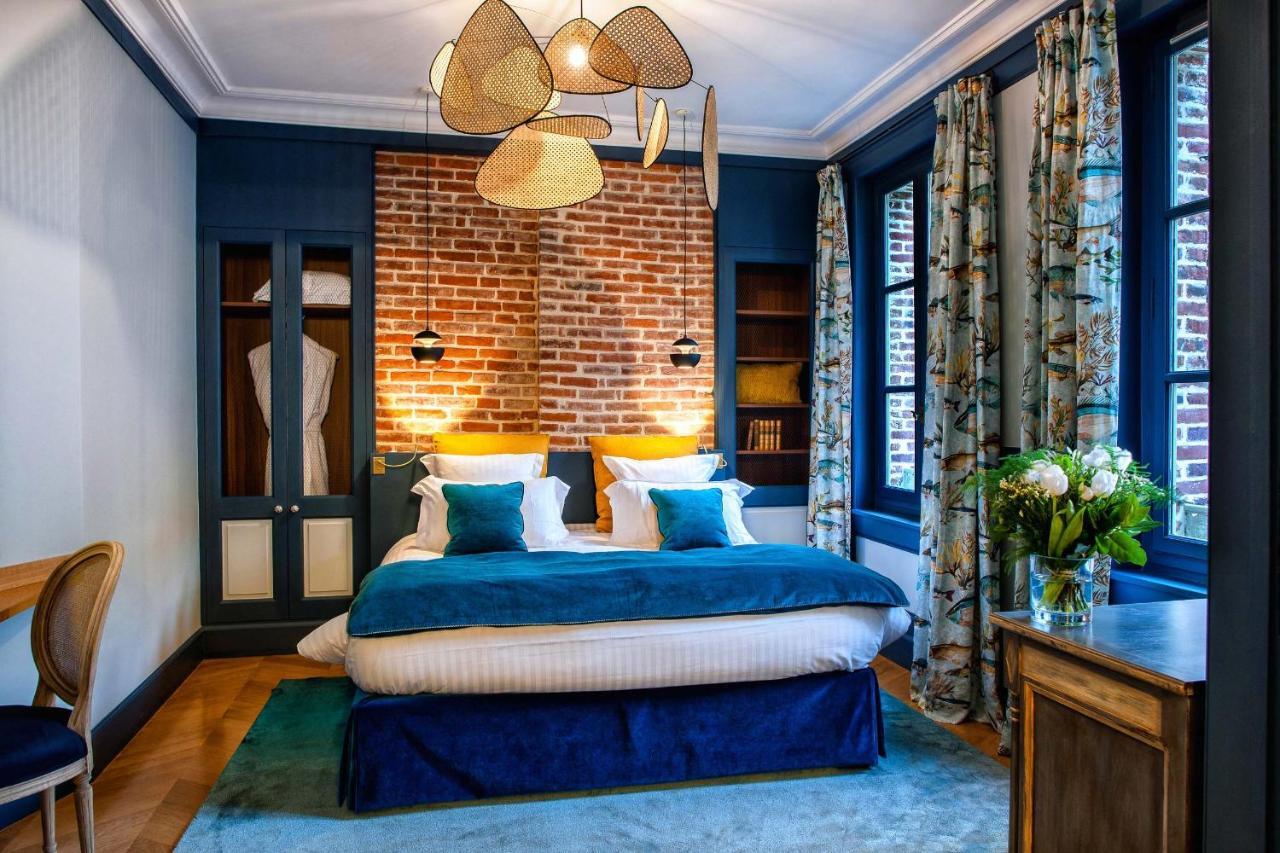 La Petite Folie Bed & Breakfast องเฟลอร์ ภายนอก รูปภาพ
