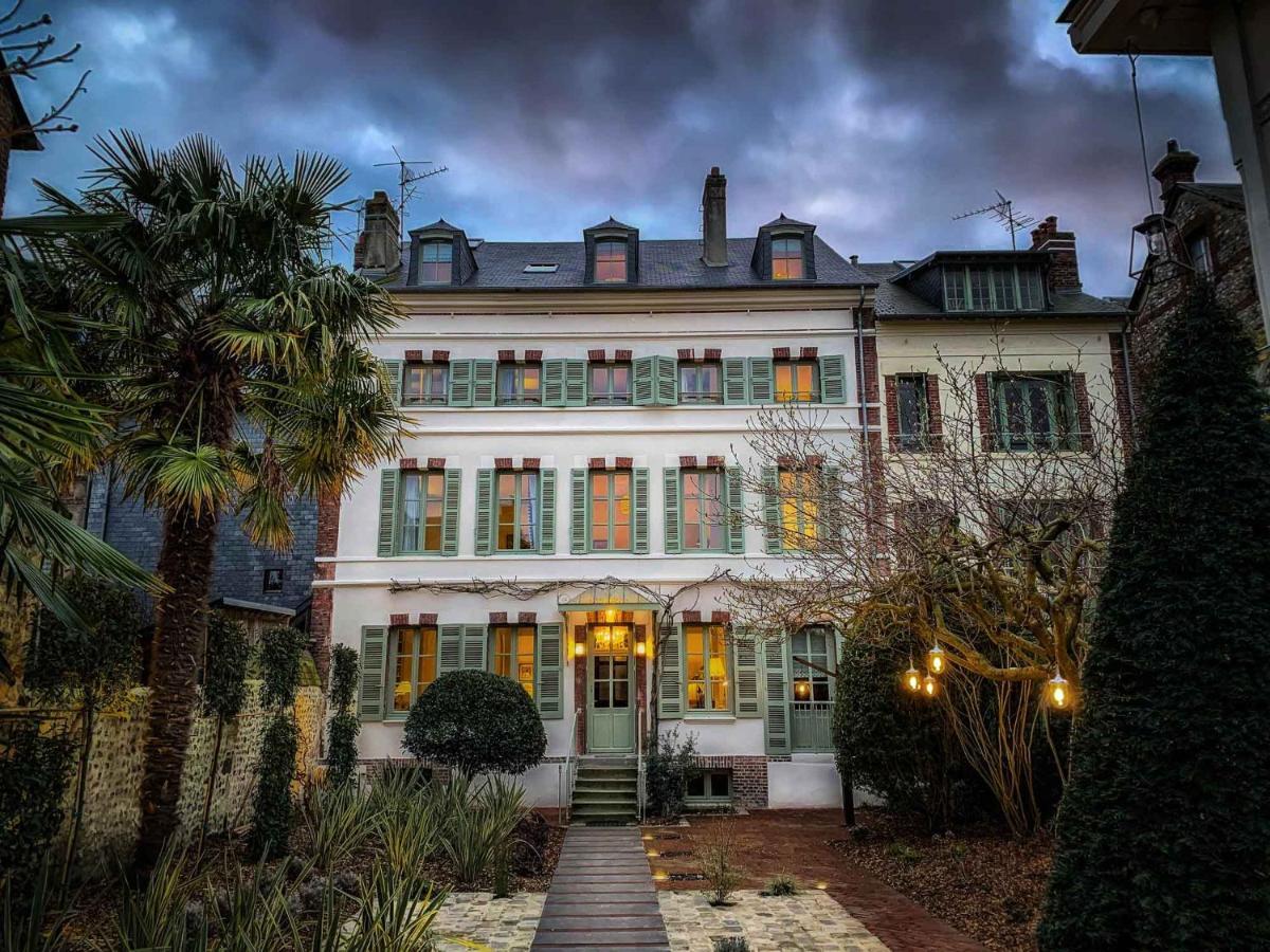 La Petite Folie Bed & Breakfast องเฟลอร์ ภายนอก รูปภาพ