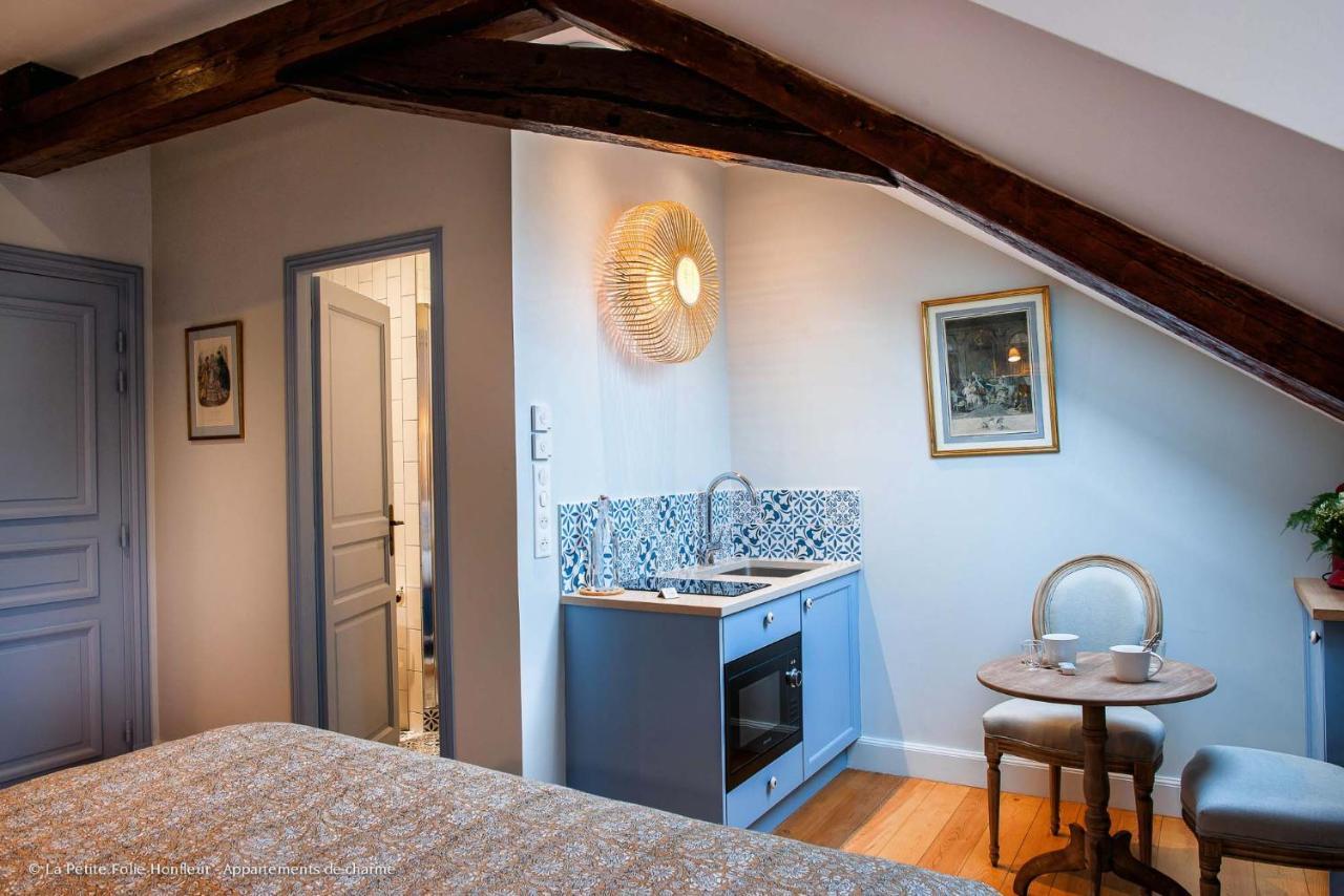 La Petite Folie Bed & Breakfast องเฟลอร์ ภายนอก รูปภาพ